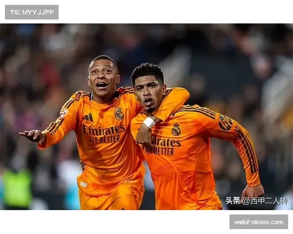 贝林厄姆角色转变，从进攻核心到防守中场的成长之路